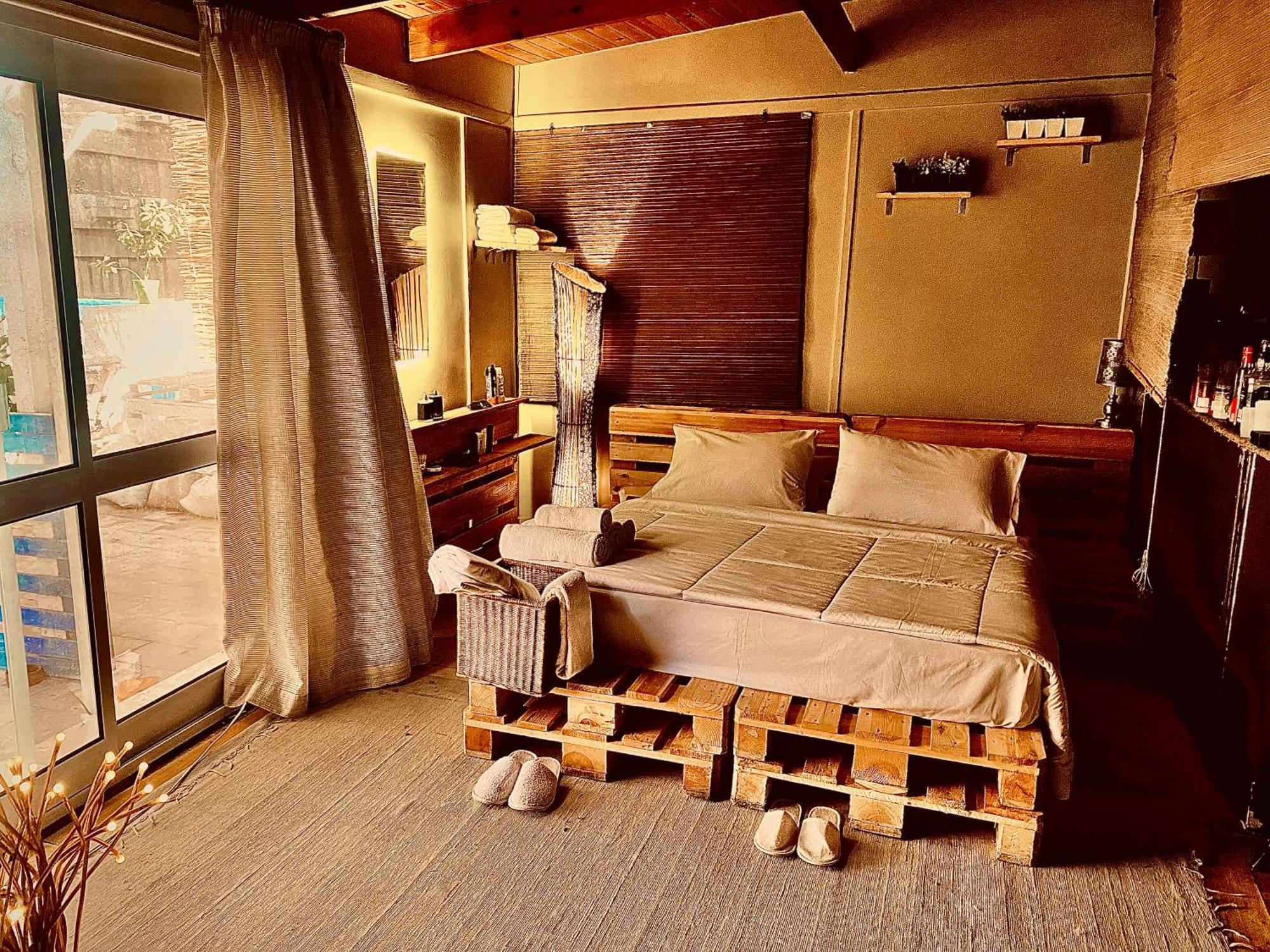 Airport Rooftop Club Luxurious Rooms And Studios Kairo Exteriör bild