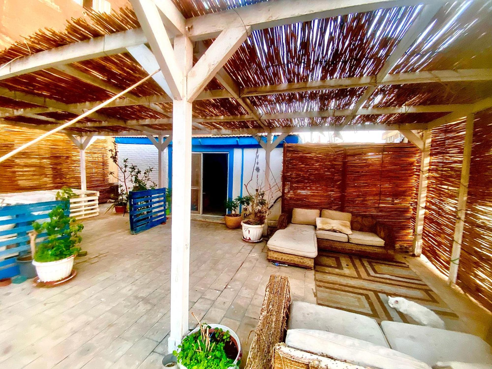 Airport Rooftop Club Luxurious Rooms And Studios Kairo Exteriör bild